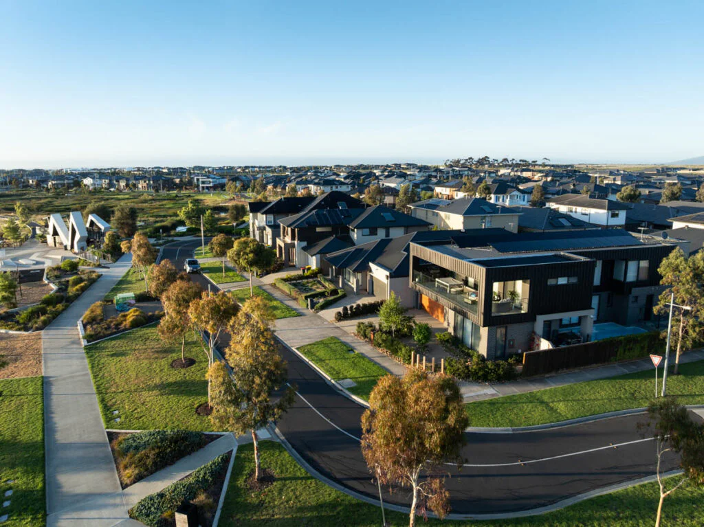 Manor Lakes Lakeside precinct